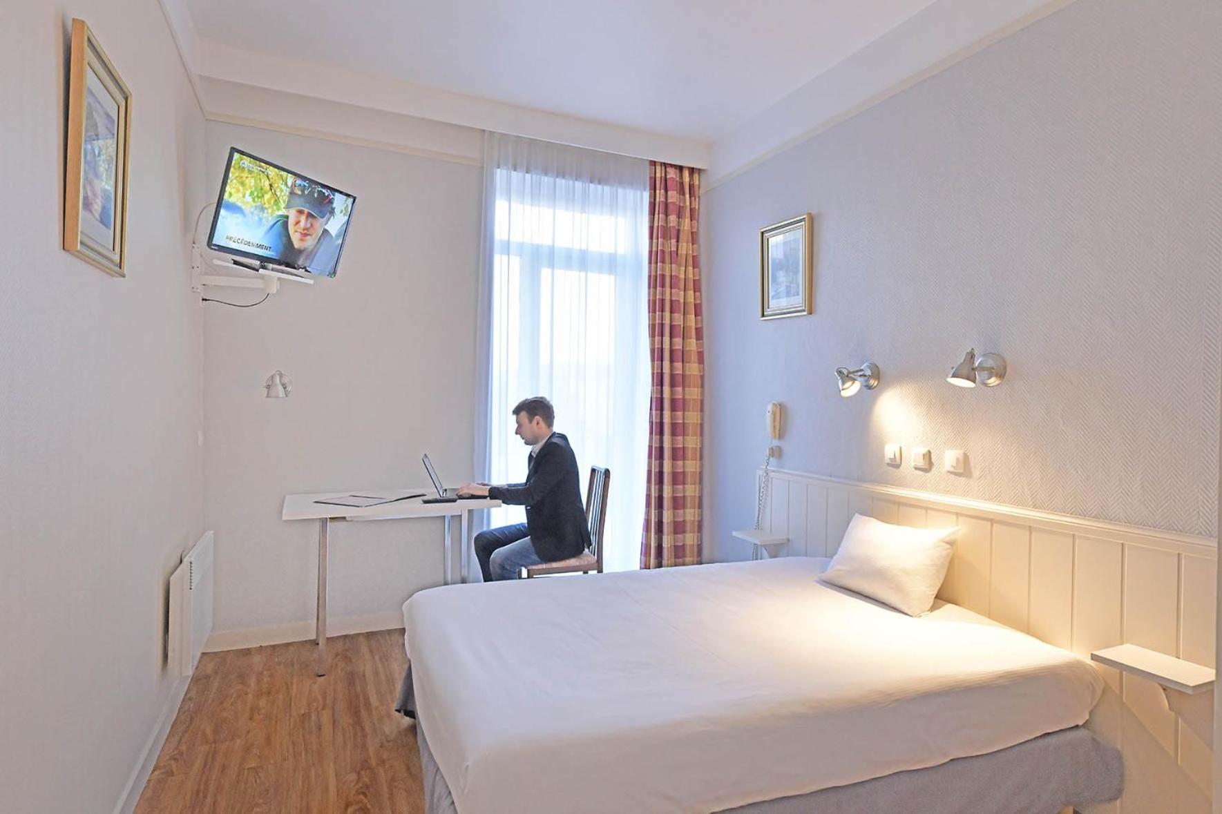 Hotel Saint Andre Gare Sncf 克莱蒙费朗 外观 照片